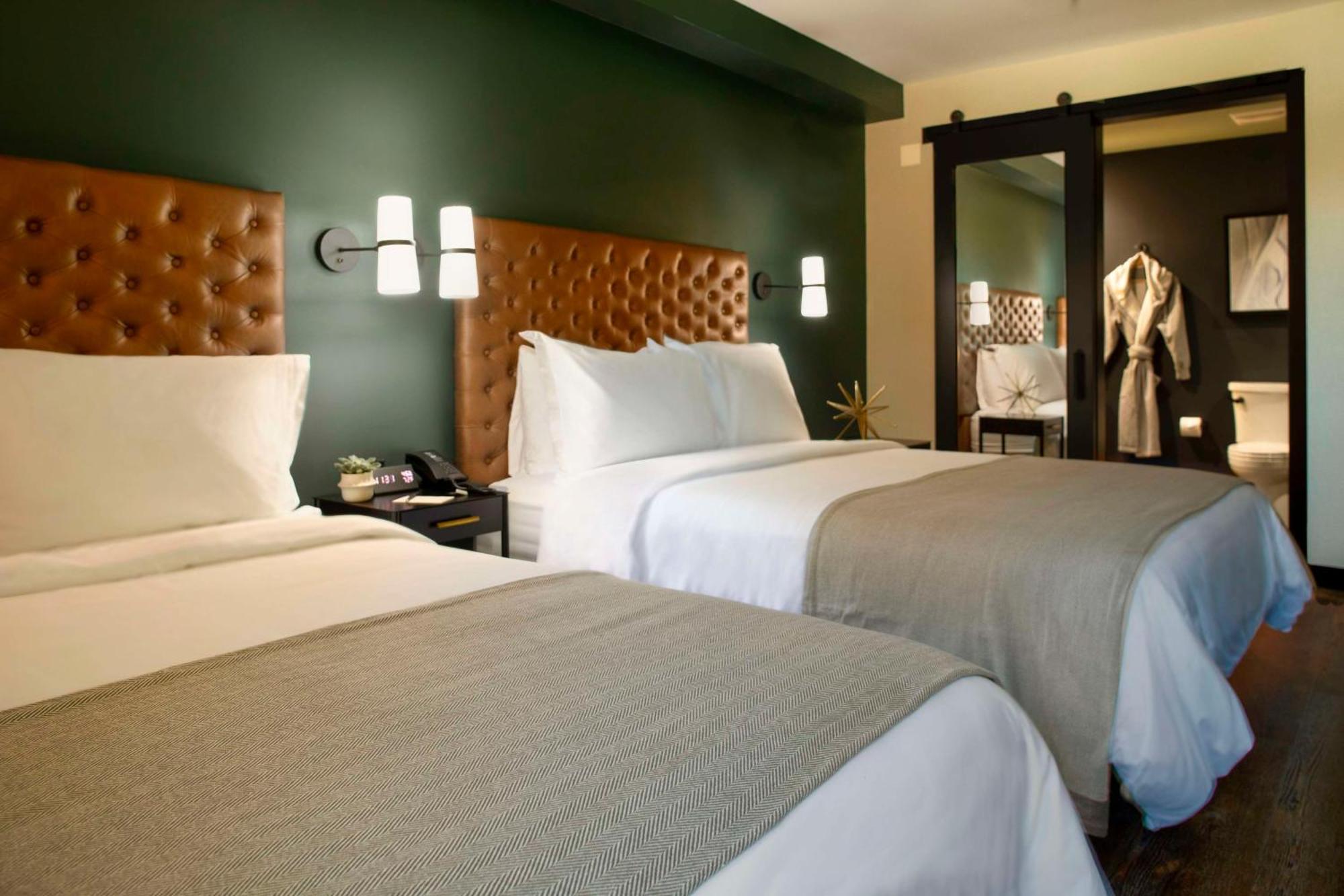 מלון The Lloyd Stamford, Tapestry Collection By Hilton מראה חיצוני תמונה