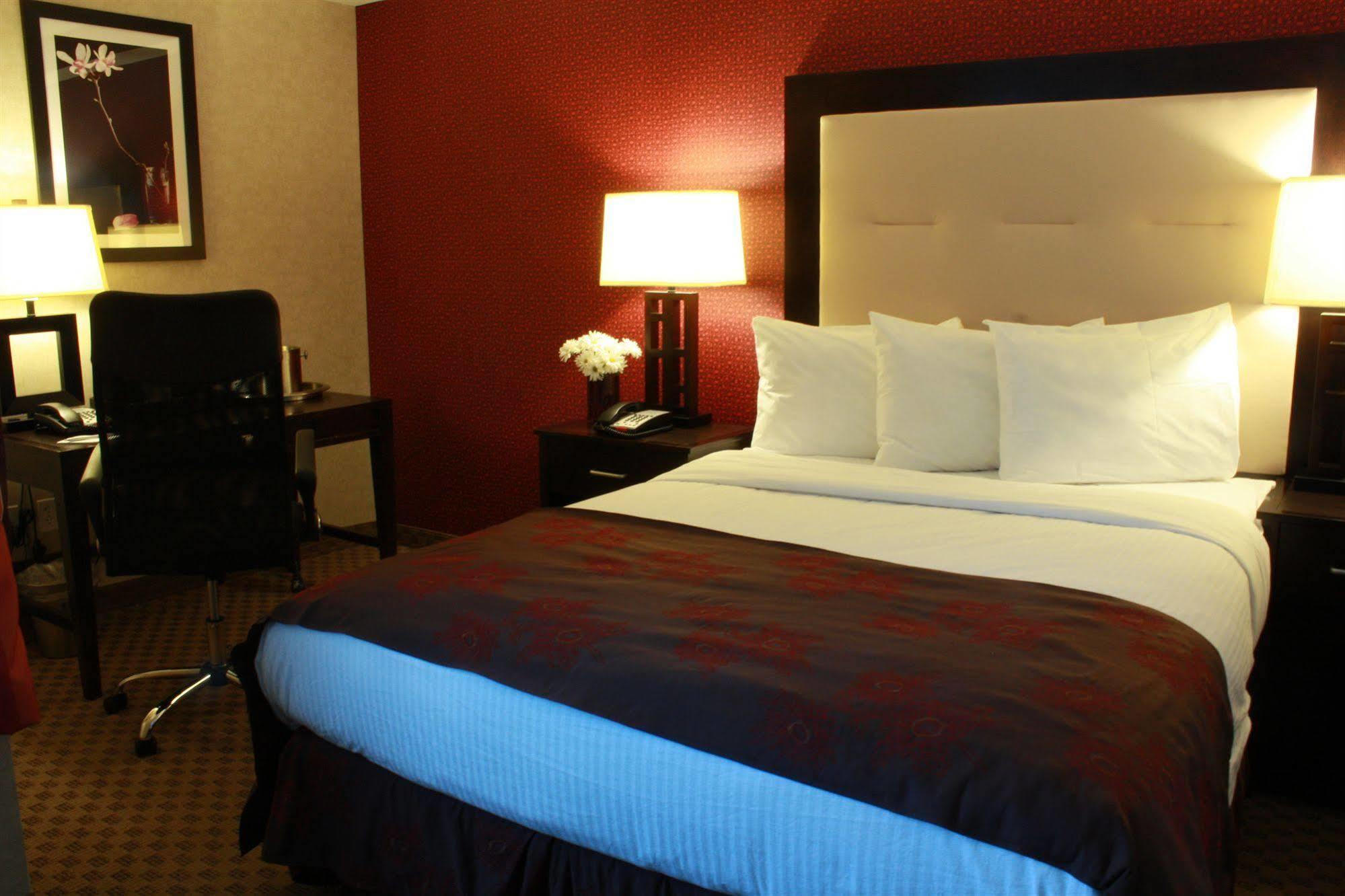 מלון The Lloyd Stamford, Tapestry Collection By Hilton מראה חיצוני תמונה